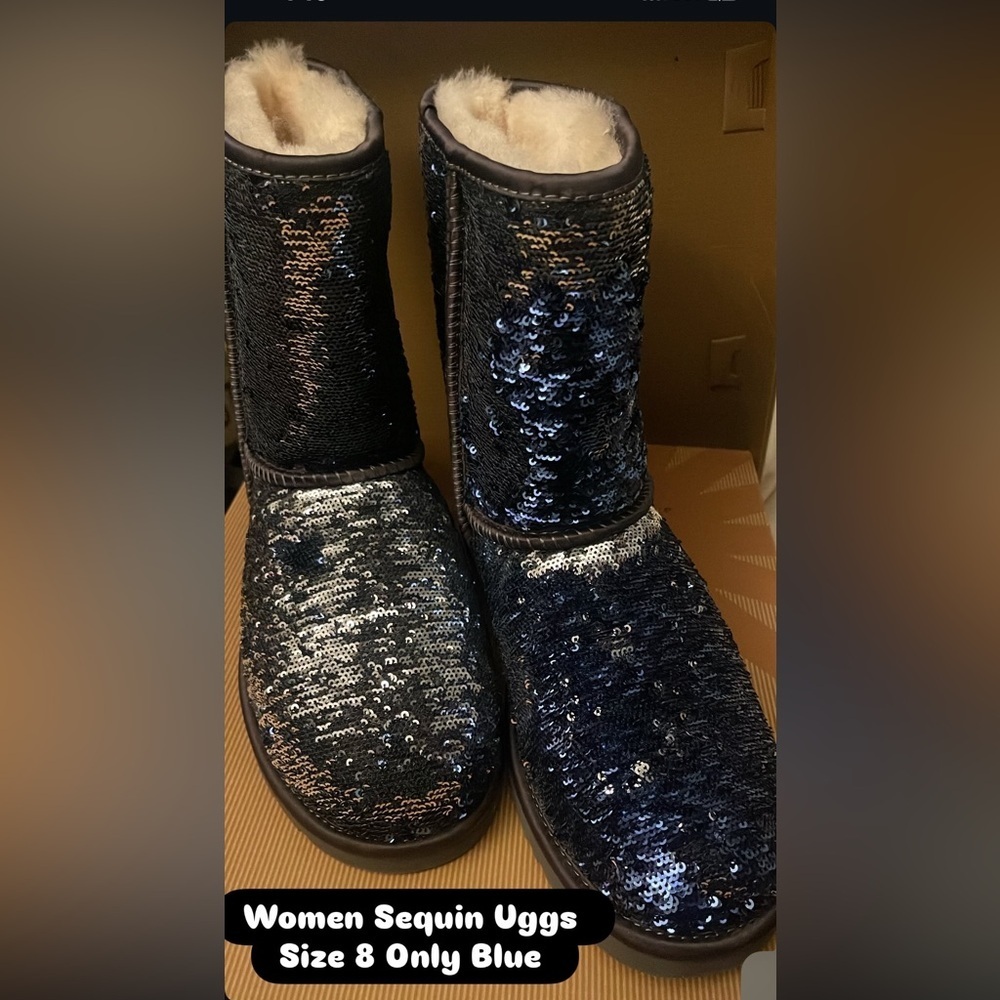 Women Classic Short Sparkles Sequin Ugg Boots Silver and Blue Sz 8 NEW HTF RARE